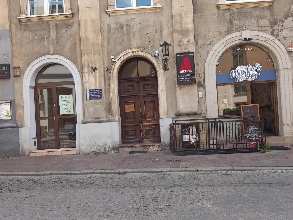 Sara -mikolajska - Rynek - Netflix Hydromassage * Krakau
