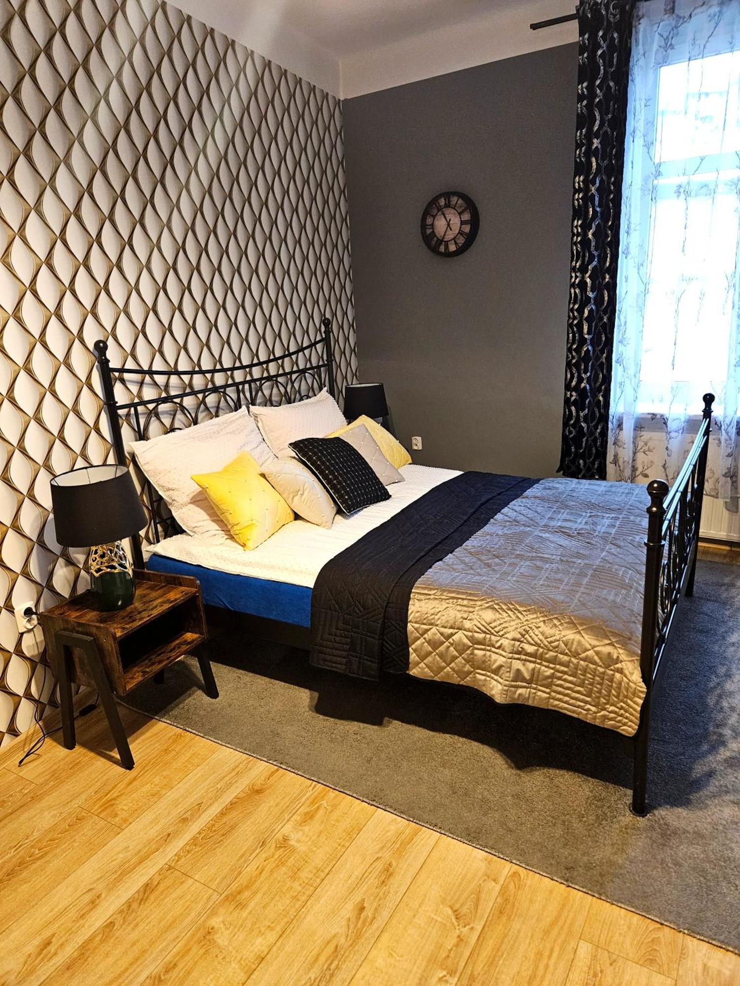 Sara -mikolajska - Rynek - Netflix Hydromassage Apartment *